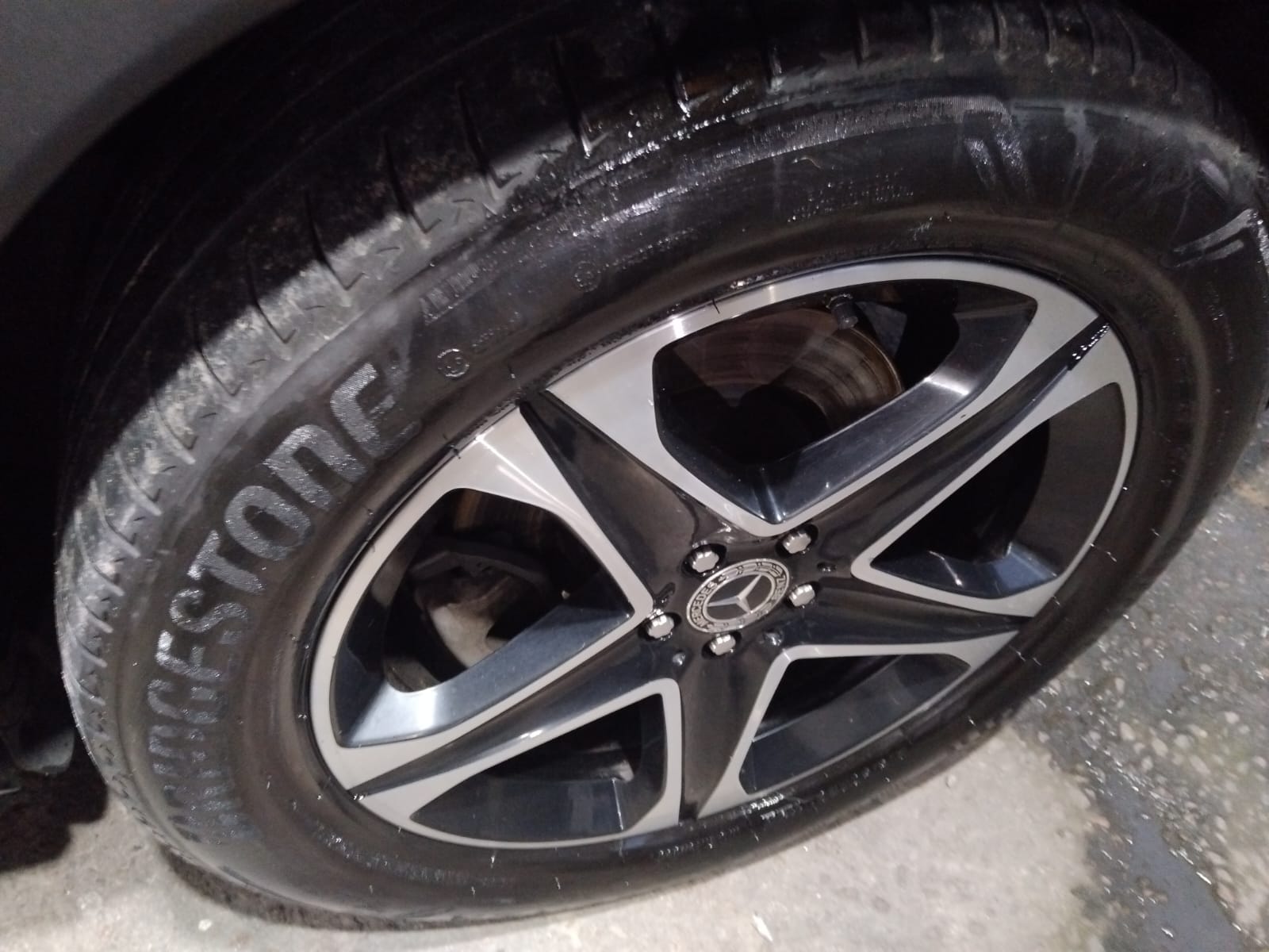 Mercedes-Benz GLE 400d 2023
