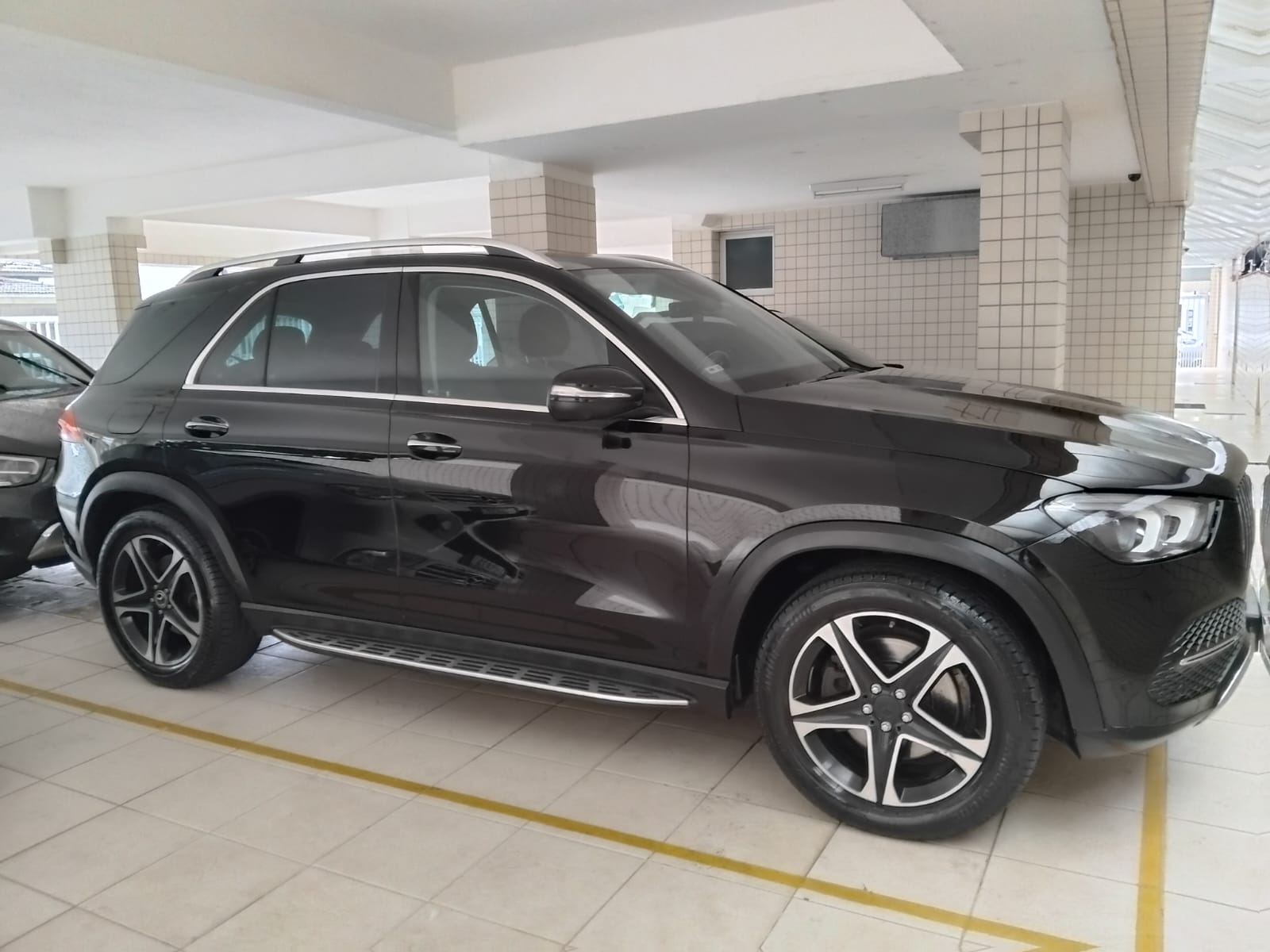 Mercedes-Benz GLE 400d 2023